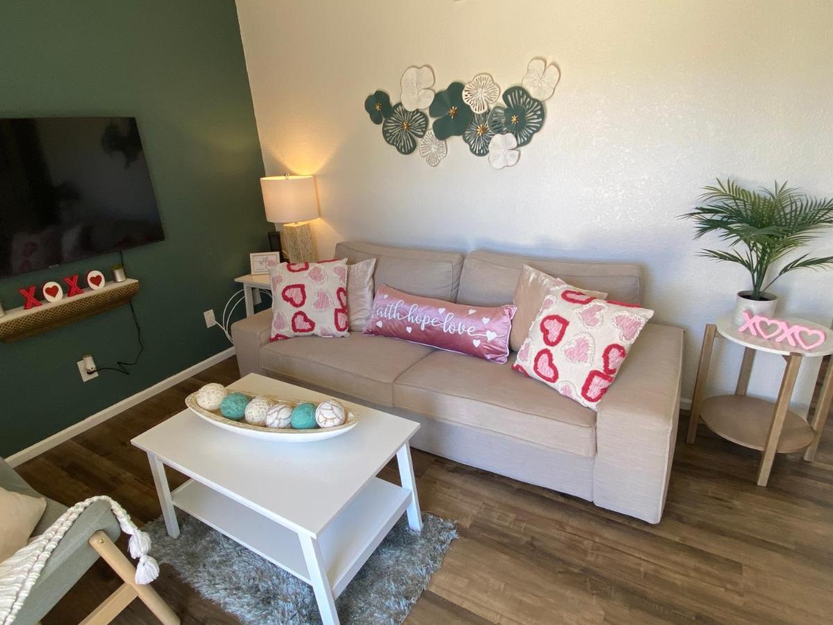 Contemporary 2-Bedroom Rental Unit Eagle Pass Zewnętrze zdjęcie